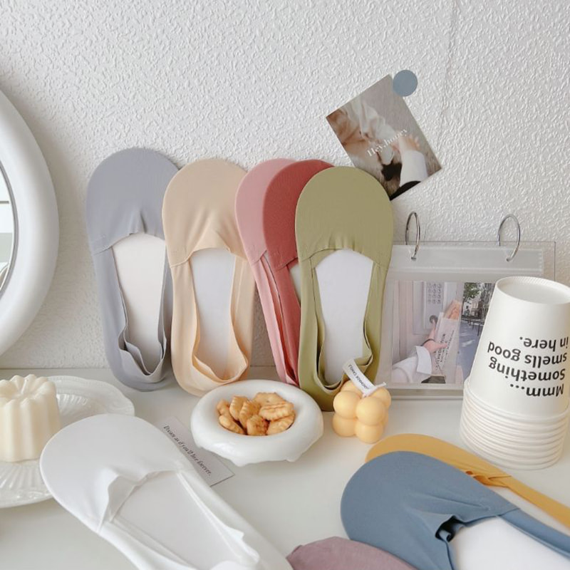 モランディアイスシルクスプライシングアイスシルクファブリック目に見えない靴下