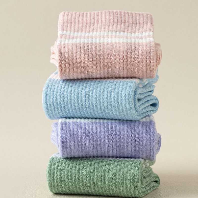 春と秋のヨガエクササイズフィットネスコットンソックス女性のミドルソックス 春と秋のヨガエクササイズフィットネスコットンソックス女性のミドルソックス