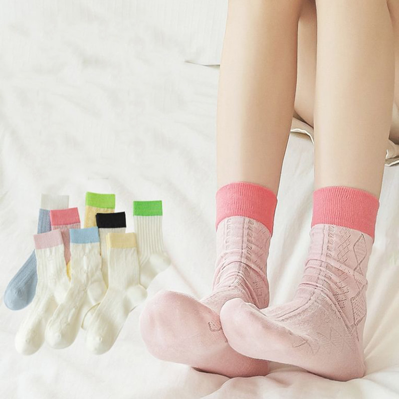 ダイヤモンド型の女性用パッチワークサマーホローメッシュ通気性ミッドチューブソックス ダイヤモンド型の女性用パッチワークサマーホローメッシュ通気性ミッドチューブソックス