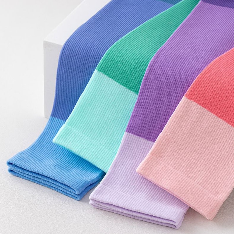 強い圧力運動筋肉圧縮靴下抗菌プロフェッショナルプレッシャー靴下を走っている女性を走らせるロープフィットネスサイクリング登山圧力靴下 強い圧力運動筋肉圧縮靴下抗菌プロフェッショナルプレッシャー靴下を走っている女性を走らせるロープフィットネスサイクリング登山圧力靴下