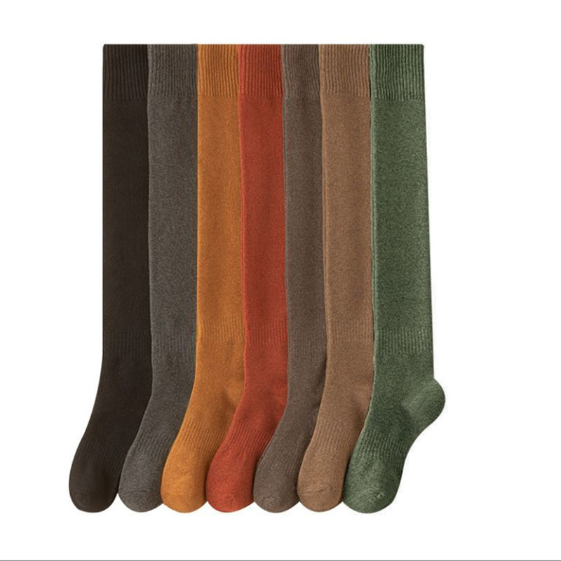 女性のための靴下の上の膝、秋と冬の日本のJKハイソックス、冬の長い靴下、厚いループ暖かい長い靴下 女性のための靴下の上の膝、秋と冬の日本のJKハイソックス、冬の長い靴下、厚いループ暖かい長い靴下