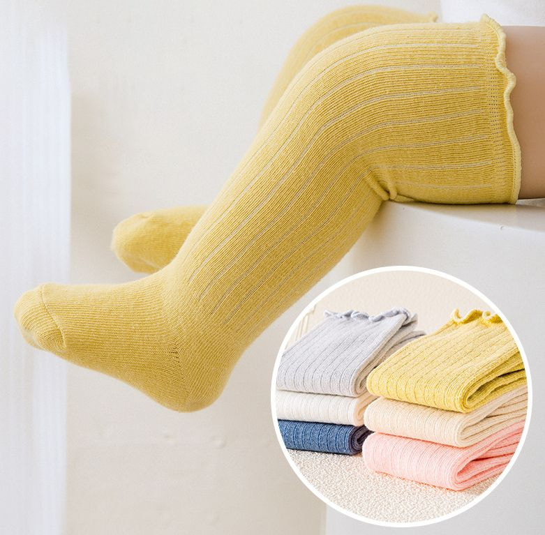 春の赤ちゃんロングチューブソックス春と秋の膝の靴下黒い真菌レース新生児靴下 春の赤ちゃんロングチューブソックス春と秋の膝の靴下黒い真菌レース新生児靴下